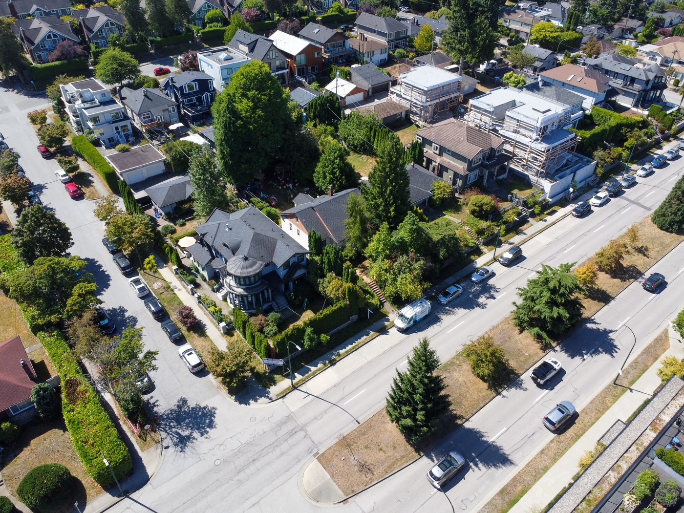 Drone photograph looking south over Queen Elizabeth Park from above the site