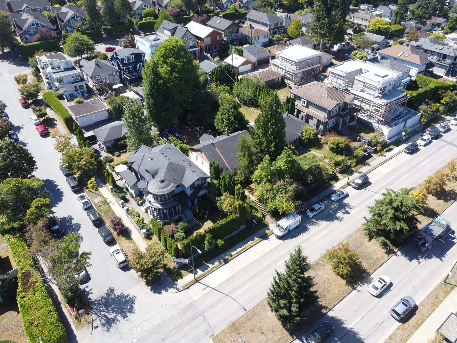 The assembly seen from above, with West King Edward Avenue running along the north edge